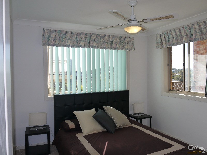 16 Zamia Place, Forster NSW 2428