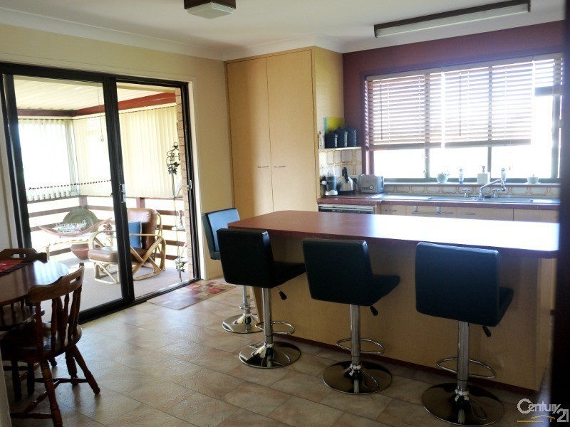 3 Bay Street, Tuncurry NSW 2428