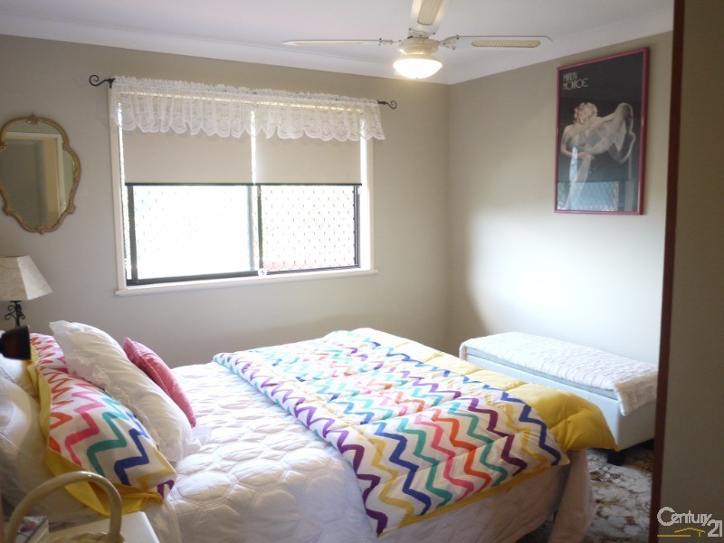 3 Bay Street, Tuncurry NSW 2428