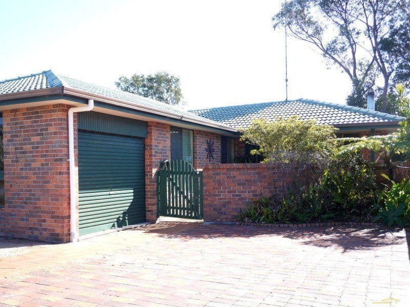 15 Blundell Avenue, Forster NSW 2428