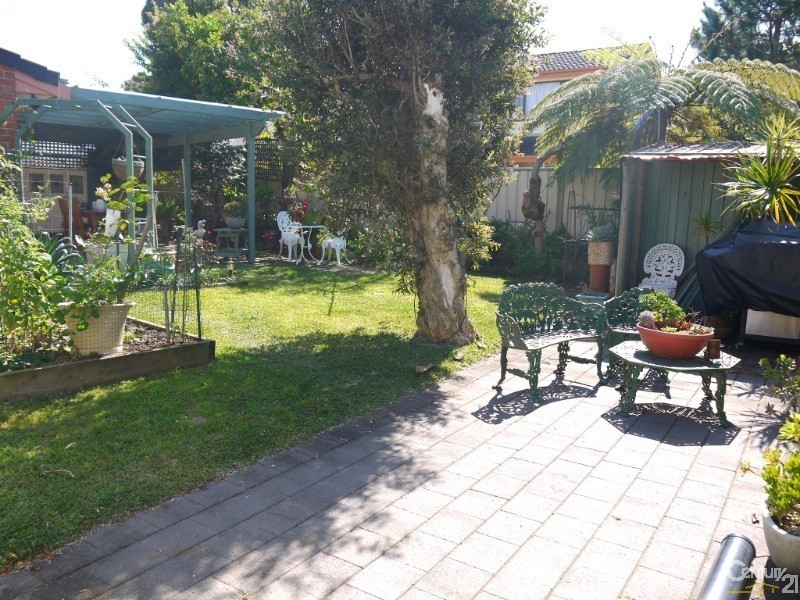 3/92 Macintosh Street, Forster NSW 2428
