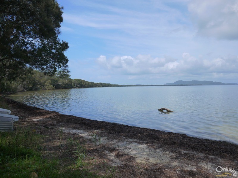 101A Green Point Drive, Forster NSW 2428