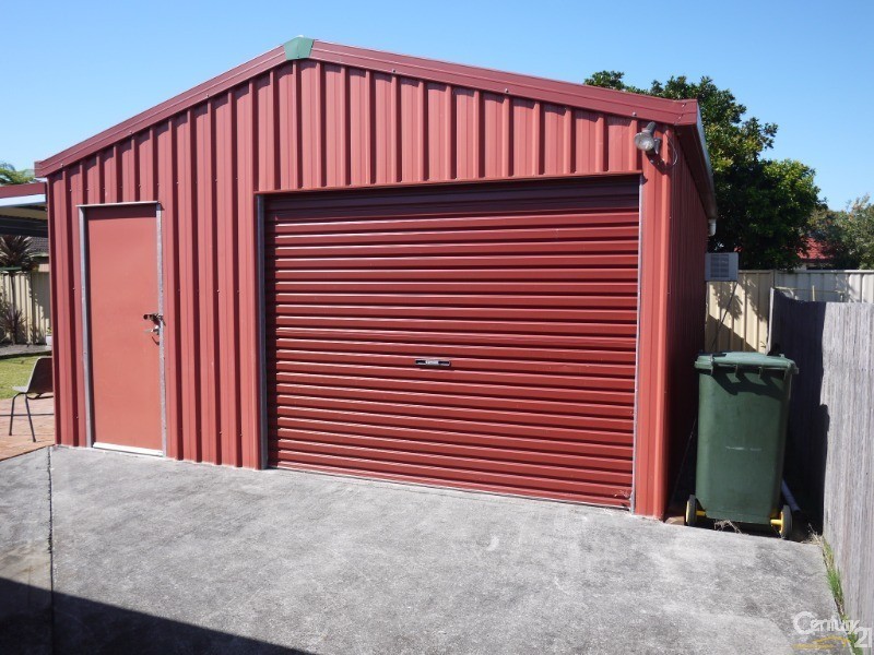 12 Kennewell Parade, Tuncurry NSW 2428