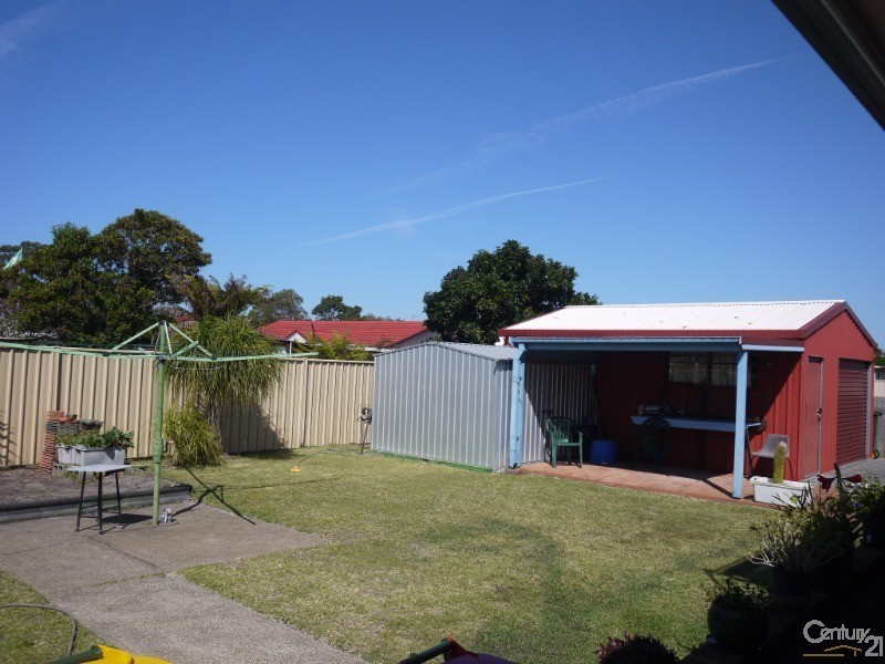 12 Kennewell Parade, Tuncurry NSW 2428