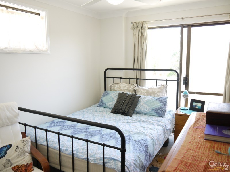 47 Lakeview Crescent, Forster NSW 2428