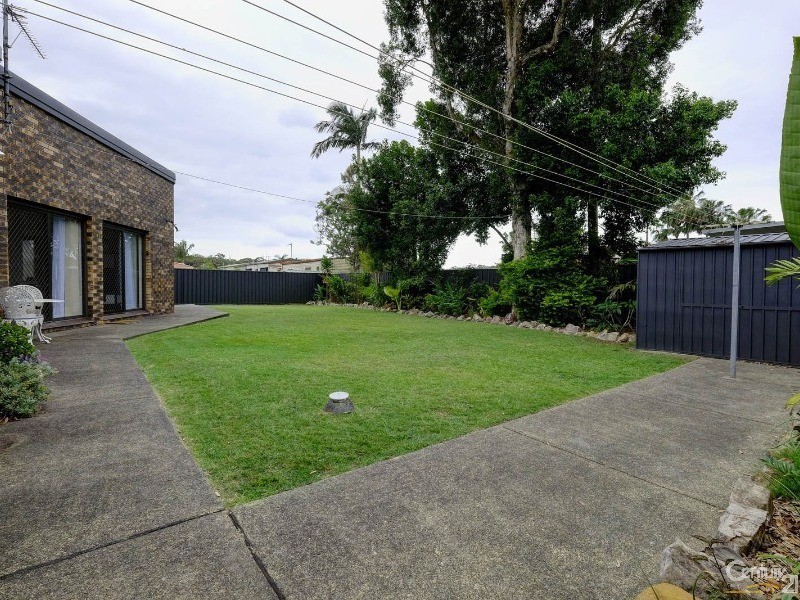 23 Eden Place, Tuncurry NSW 2428