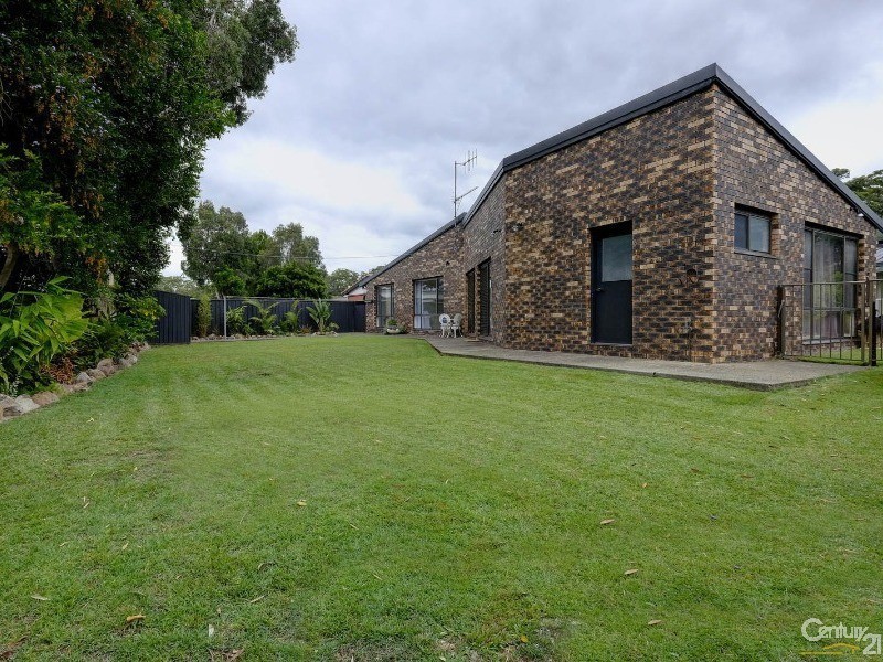 23 Eden Place, Tuncurry NSW 2428