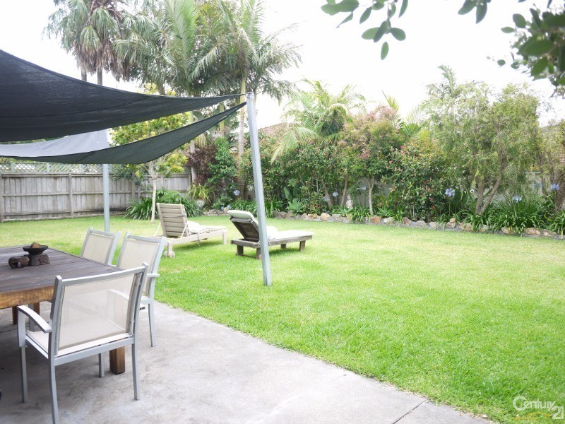 33 Karloo Street, Forster NSW 2428