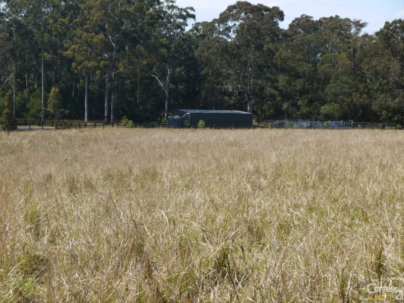 182 West Branch Road, Minimbah NSW 2312