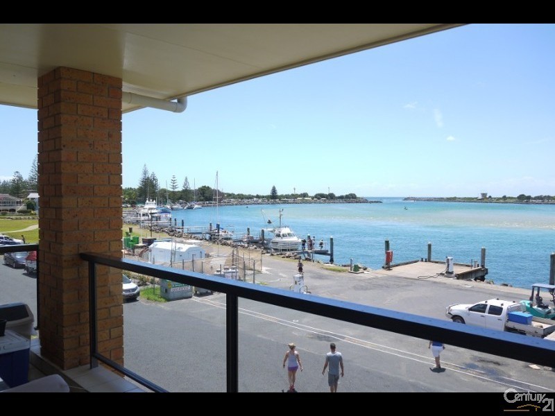 1/3-5 Wharf Street, Tuncurry NSW 2428