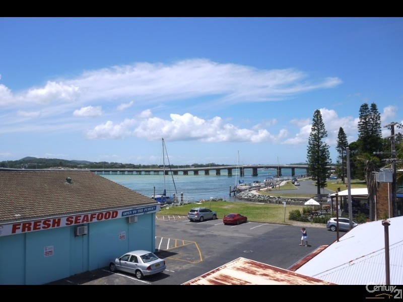 1/3-5 Wharf Street, Tuncurry NSW 2428