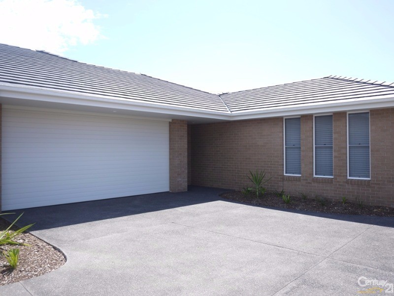 B2/11 Michaela Place, Forster NSW 2428