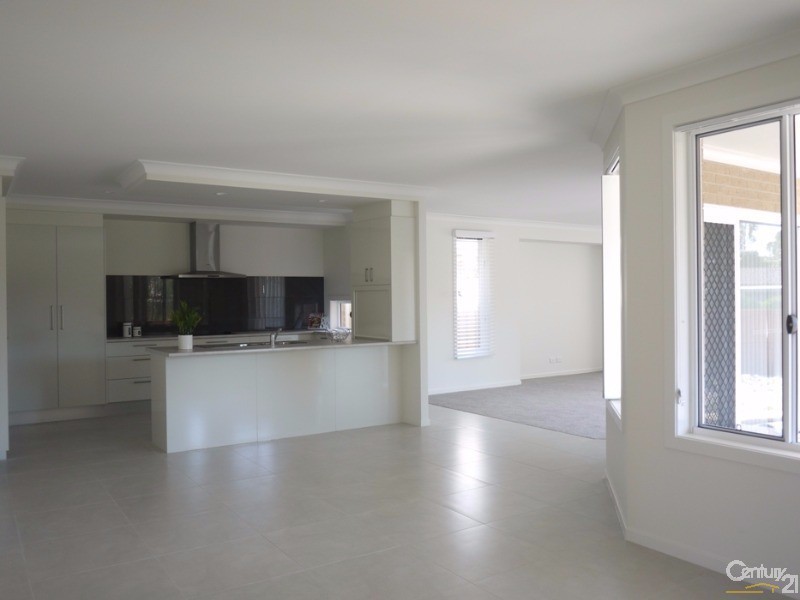 B2/11 Michaela Place, Forster NSW 2428