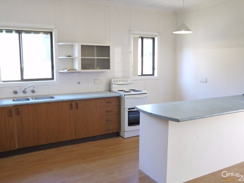 42  Strand Street, Forster NSW 2428