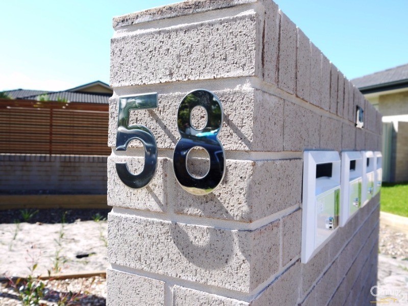 1/58 The Lakes Way, Forster NSW 2428