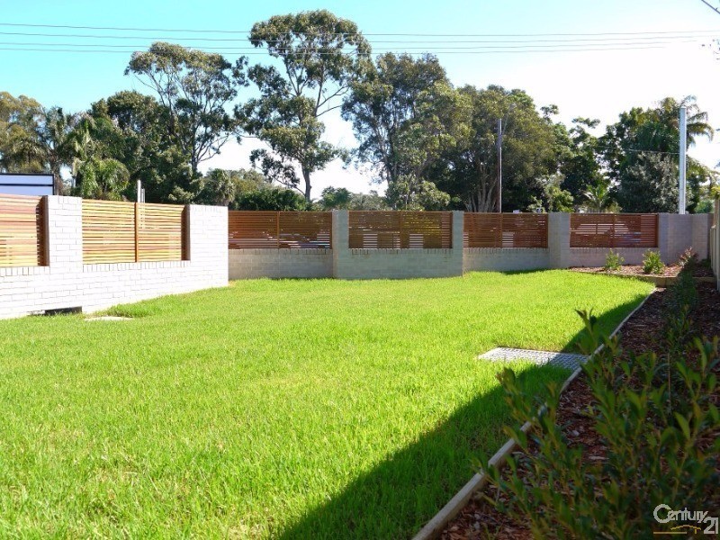 1/58 The Lakes Way, Forster NSW 2428