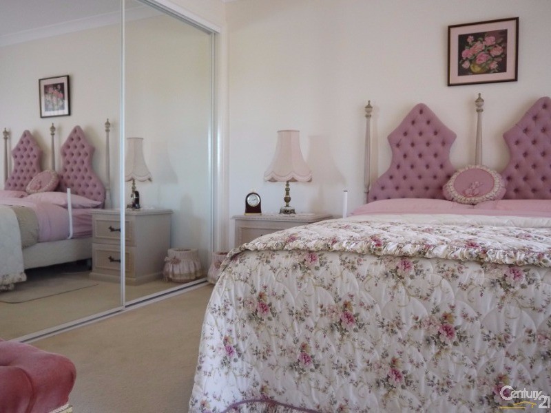 2/7 Akala Avenue, Forster NSW 2428