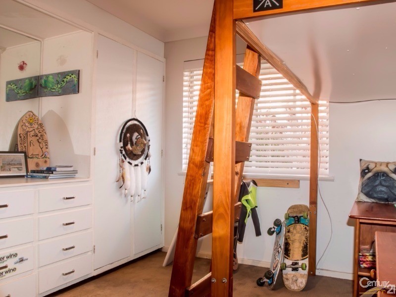 45 Lakeview Cres, Forster NSW 2428