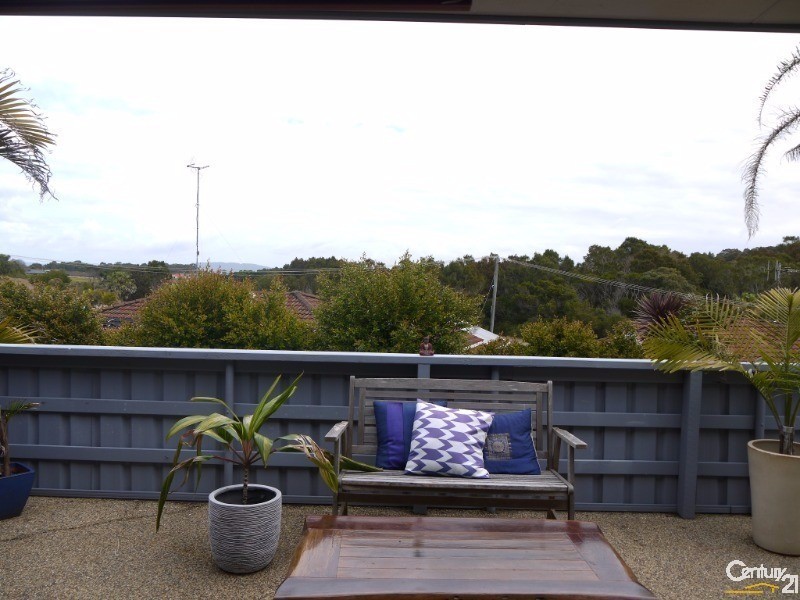 45 Lakeview Cres, Forster NSW 2428