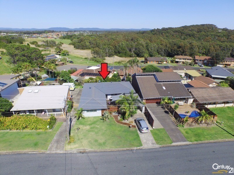 45 Lakeview Cres, Forster NSW 2428
