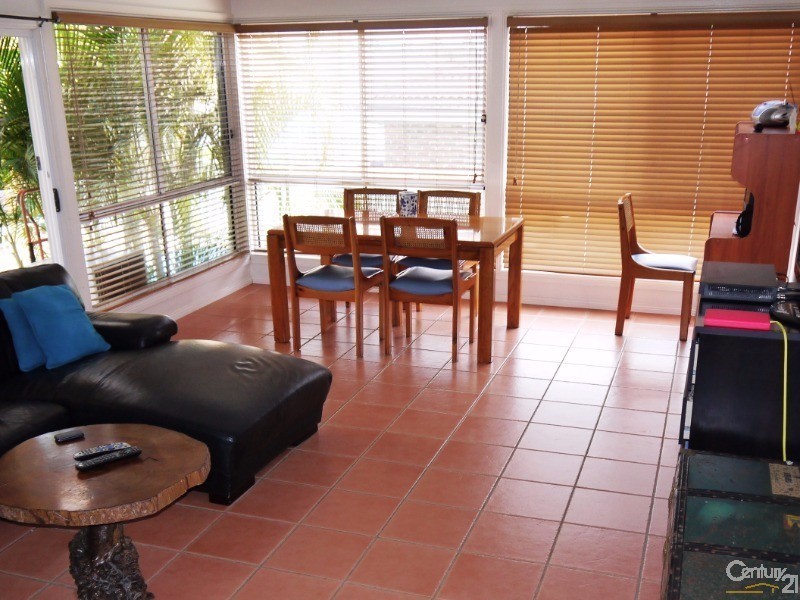 12 Burke Close, Forster NSW 2428