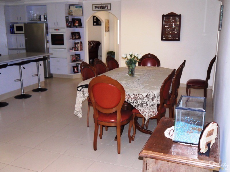 12 Burke Close, Forster NSW 2428