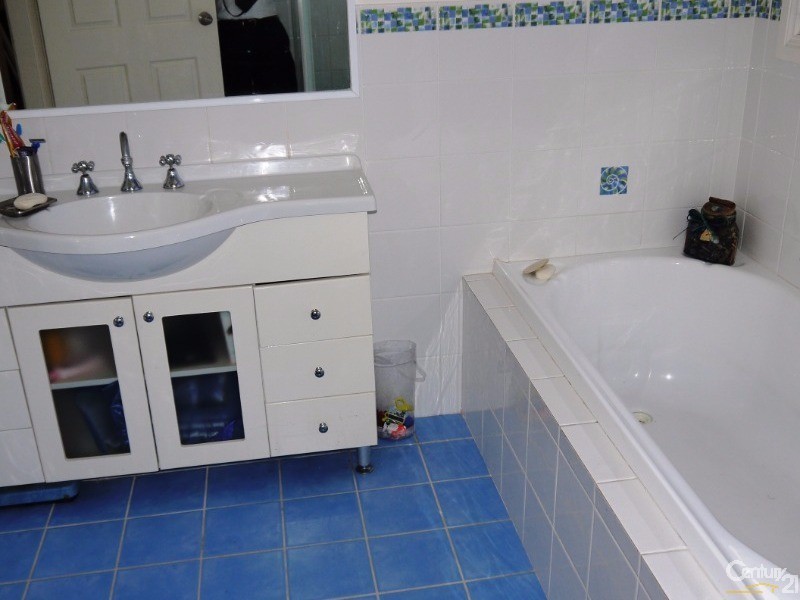 12 Burke Close, Forster NSW 2428