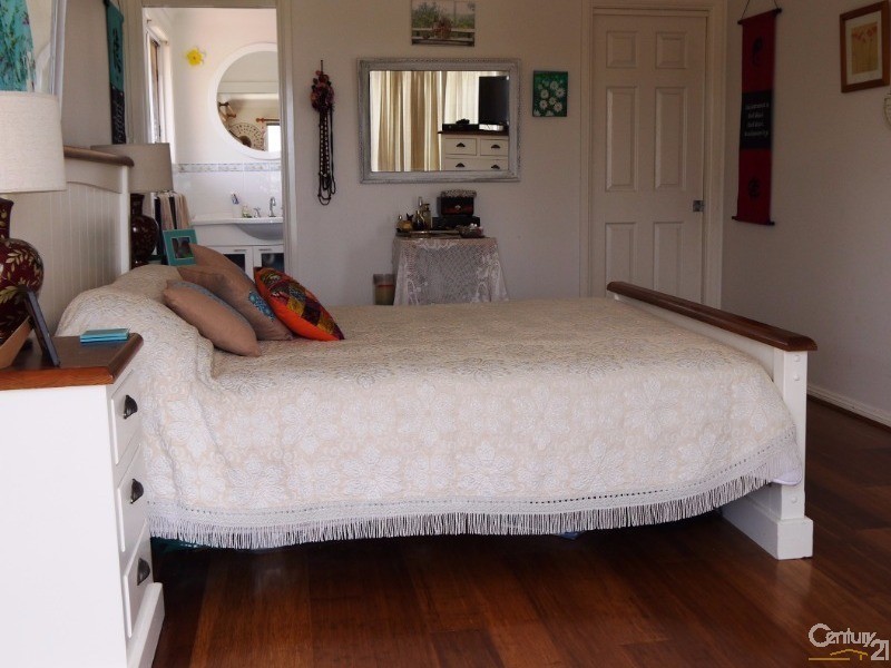 12 Burke Close, Forster NSW 2428