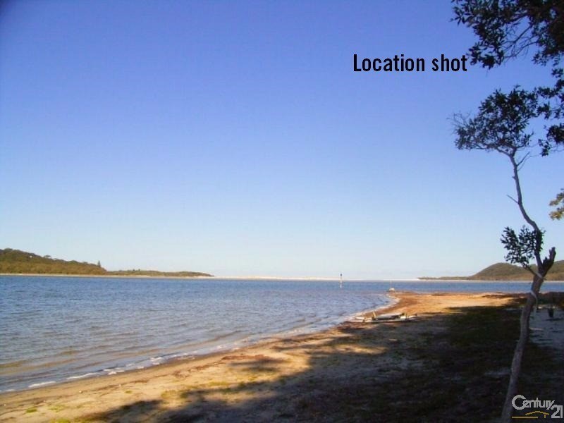 50 Macwood Road, Smiths Lake NSW 2428