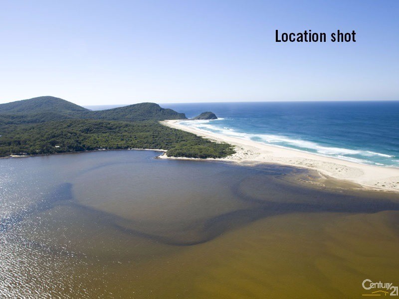 50 Macwood Road, Smiths Lake NSW 2428