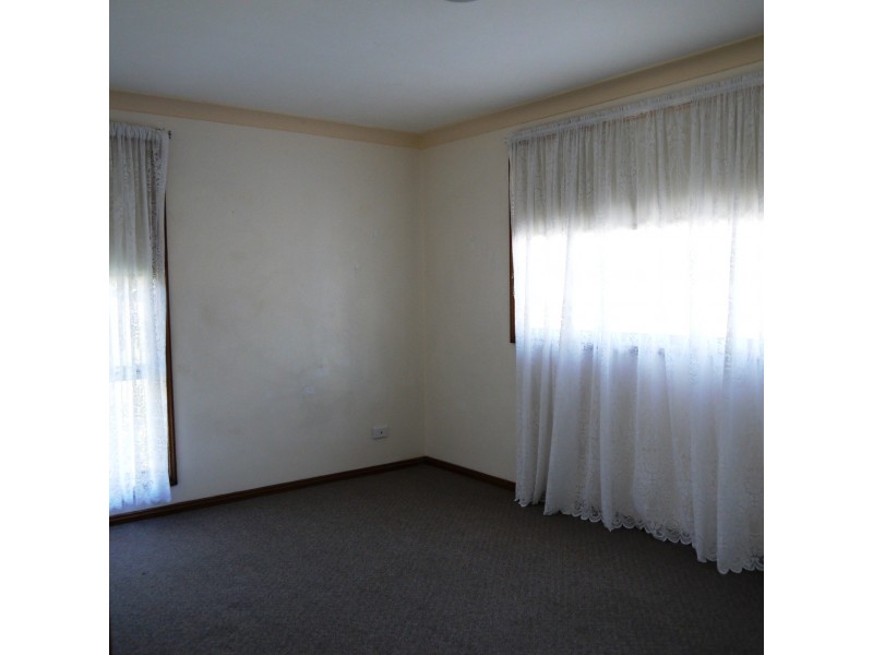 4/96 Macintosh Street, Forster NSW 2428