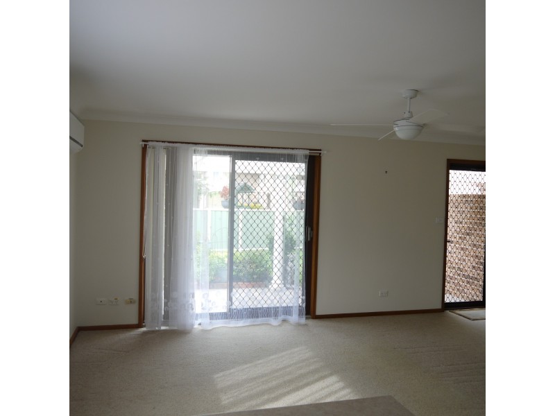 10/2 Rest Point Parade, Tuncurry NSW 2428