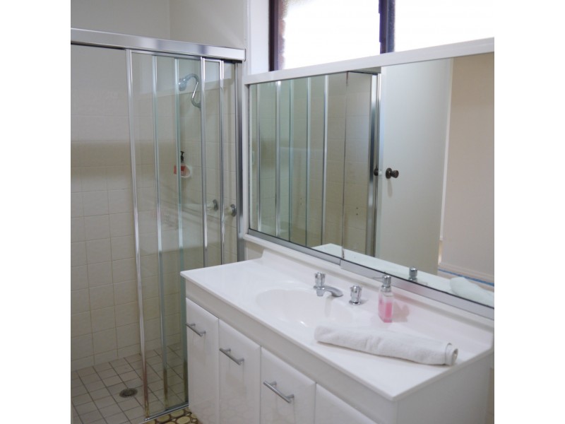 4 Ruby Street, Forster NSW 2428