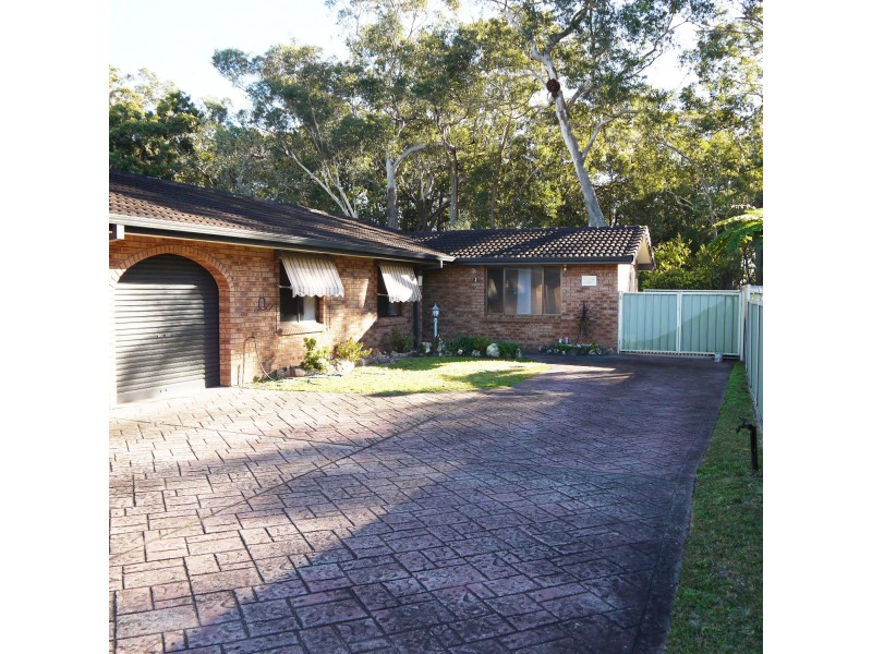 2/15 Constable Place, Tuncurry NSW 2428