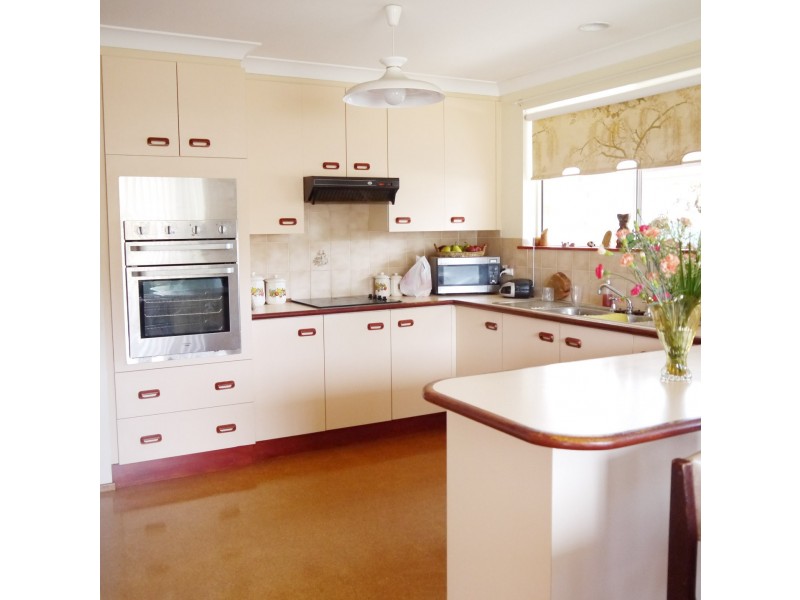 4 The Cove, Forster NSW 2428