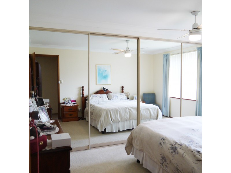 4 The Cove, Forster NSW 2428