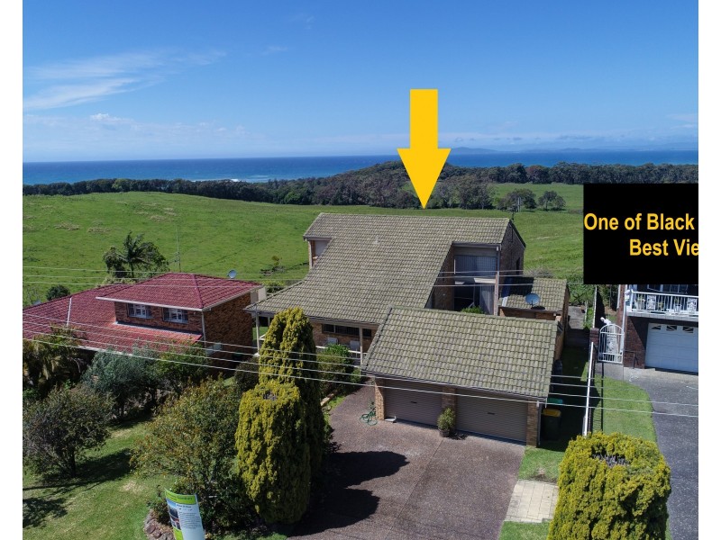 48 High Street, Black Head NSW 2430