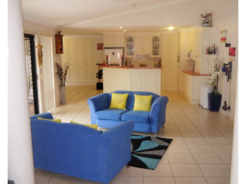 61 Wamara Crescent, Forster NSW 2428