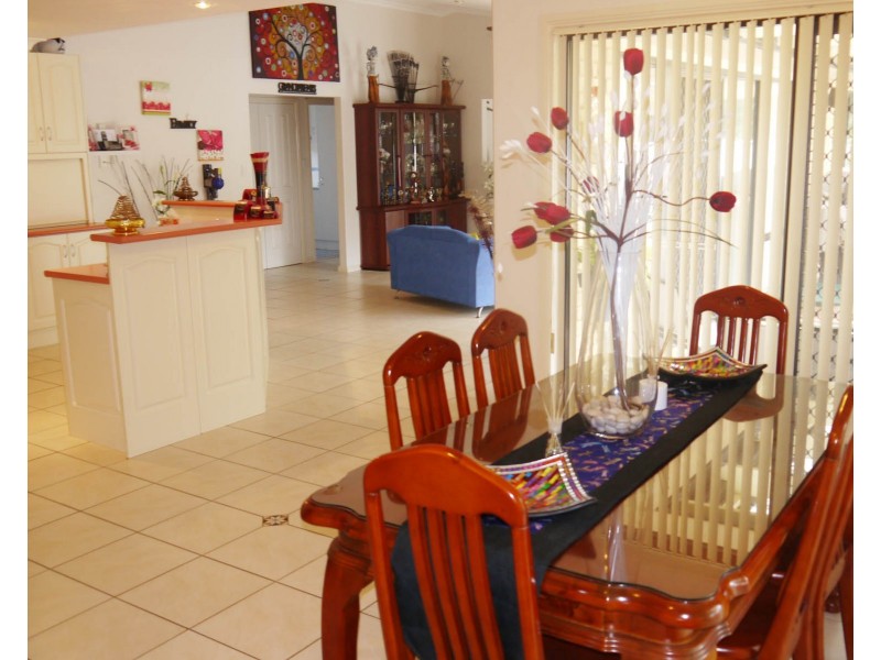 61 Wamara Crescent, Forster NSW 2428