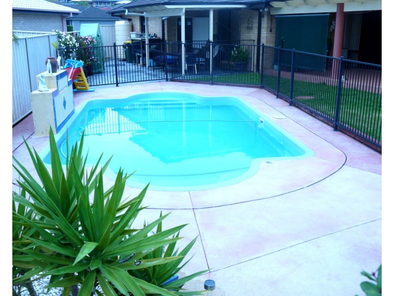 61 Wamara Crescent, Forster NSW 2428