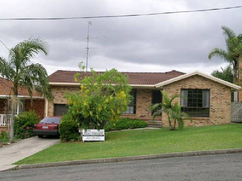 19 Surfview Avenue, Forster NSW 2428