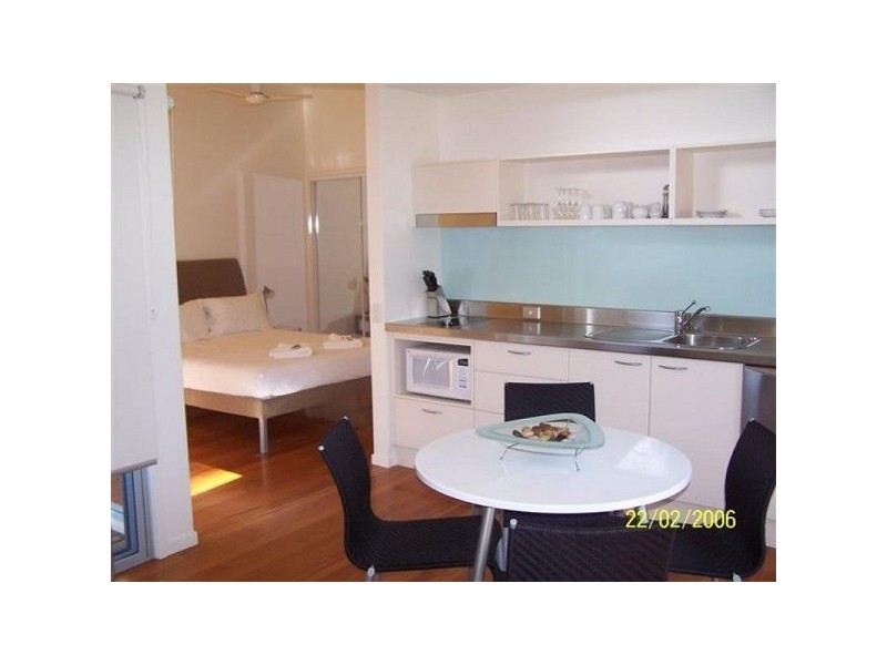 17/4 Redgum Road, Boomerang Beach NSW 2428