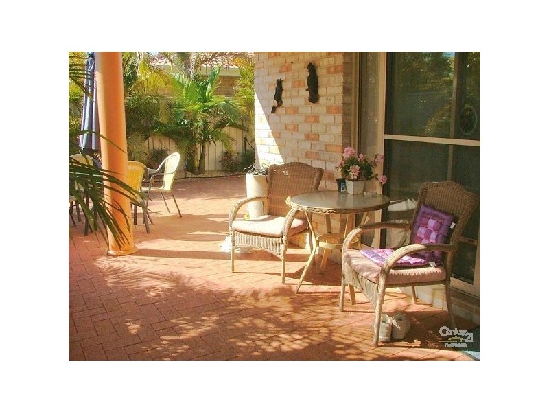 50 Grandis Drive, Tuncurry NSW 2428