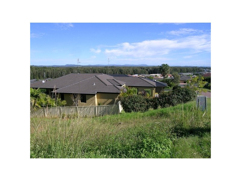 8 Calamas Place, Forster NSW 2428