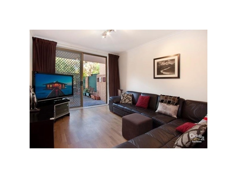 27/758 Bourke Street, Redfern NSW 2016