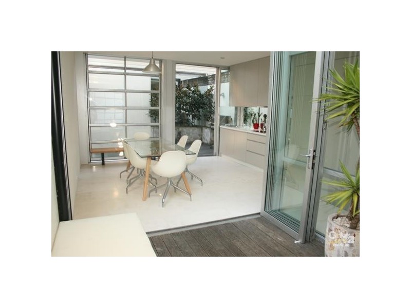 10 Griffin Street, Surry Hills NSW 2010