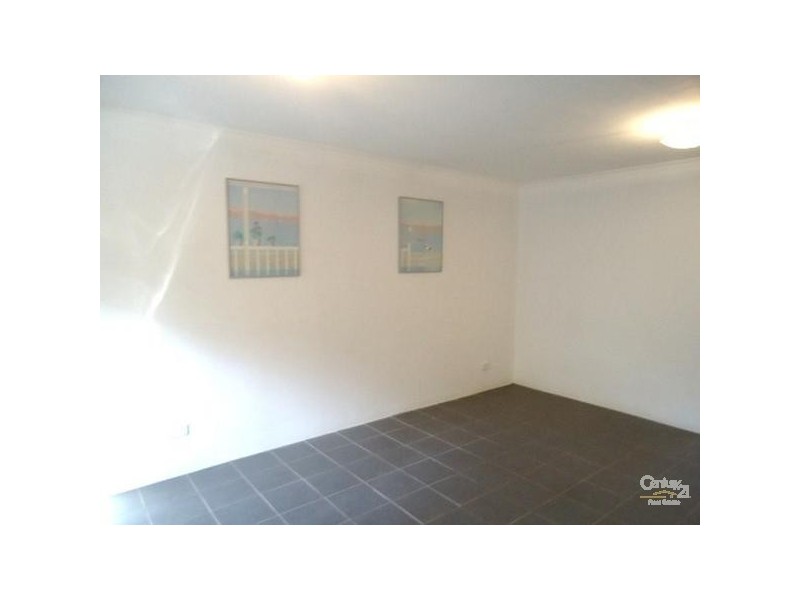 28/4 Goodlet Street, Surry Hills NSW 2010