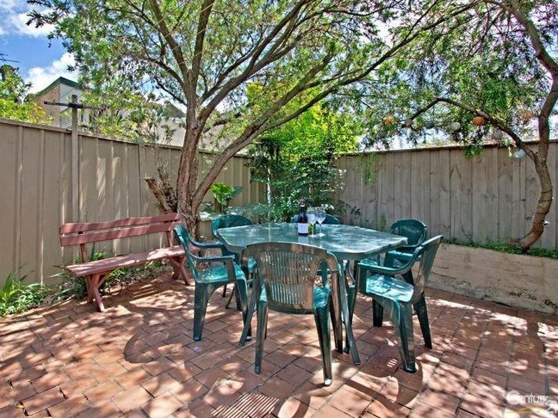 815 Bourke Street, Redfern NSW 2016
