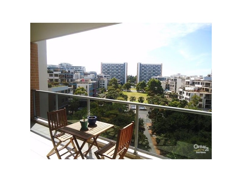 126/804 Bourke Street, Waterloo NSW 2017