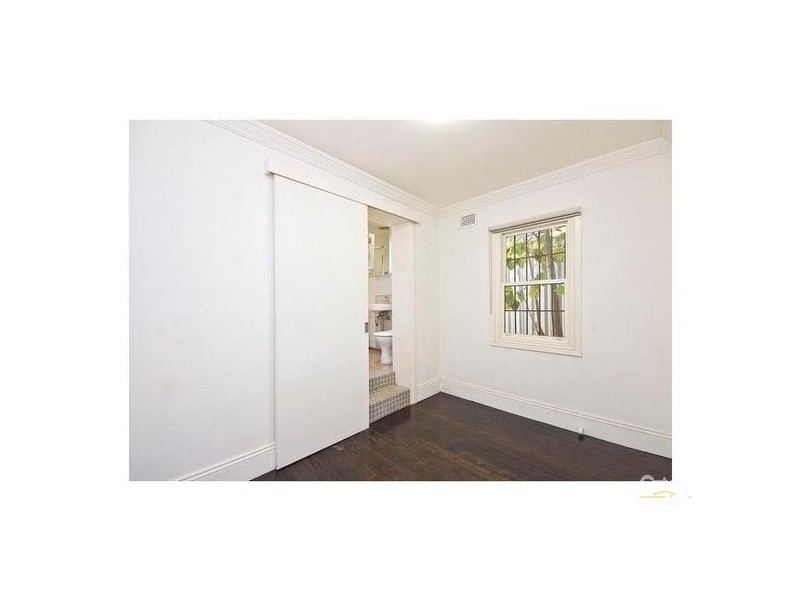 18/587 Riley Street, Surry Hills NSW 2010